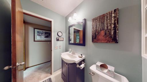 1825 Bayview Drive, Albert Lea, MN 56007