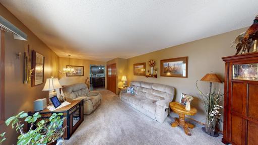 1825 Bayview Drive, Albert Lea, MN 56007