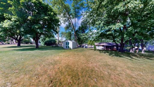 1825 Bayview Drive, Albert Lea, MN 56007