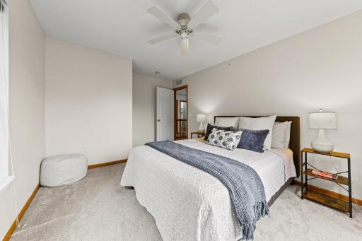 5020 Holly Lane N, 4, Plymouth, MN 55446