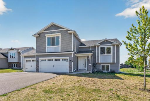 13794 186th Lane NW, Elk River, MN 55330