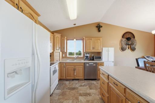 121 Shire Road N, Watkins, MN 55389