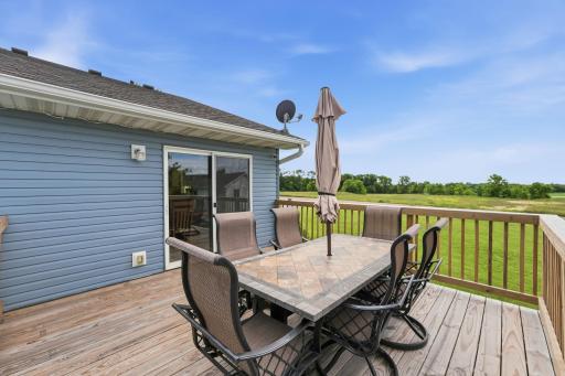 121 Shire Road N, Watkins, MN 55389