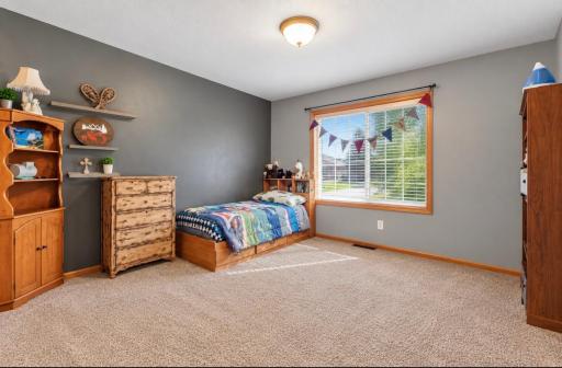 121 Shire Road N, Watkins, MN 55389