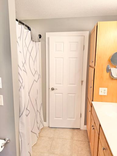 437 Crescent Drive, Albert Lea, MN 56007