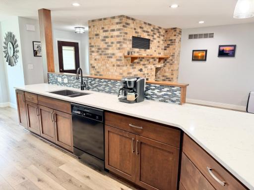 437 Crescent Drive, Albert Lea, MN 56007