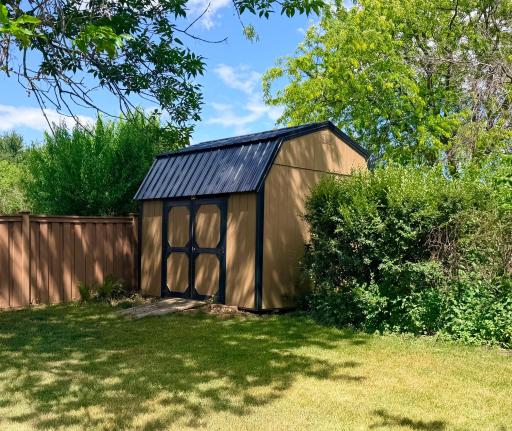 437 Crescent Drive, Albert Lea, MN 56007