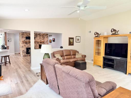 437 Crescent Drive, Albert Lea, MN 56007