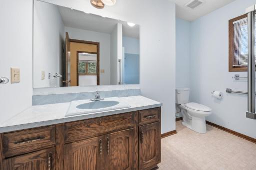 522 Shady Ridge Road NW, Hutchinson, MN 55350