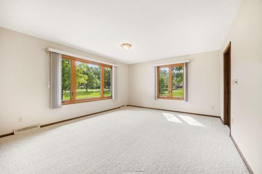 522 Shady Ridge Road NW, Hutchinson, MN 55350