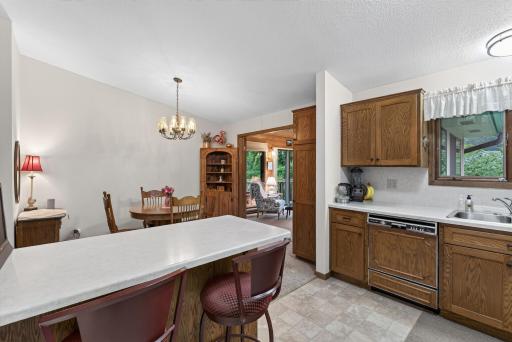 2041 W 65th Street, Excelsior, MN 55331