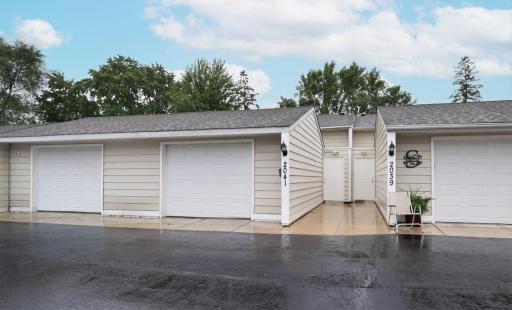 2041 103rd Avenue NW, Coon Rapids, MN 55433