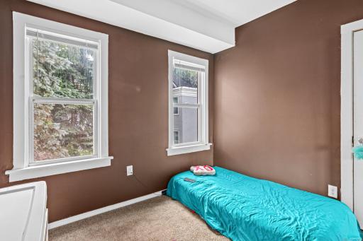 96 Winifred Street West-24.jpg
