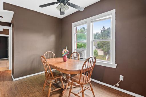96 Winifred Street West-15.jpg