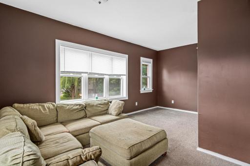 96 Winifred Street West-14.jpg