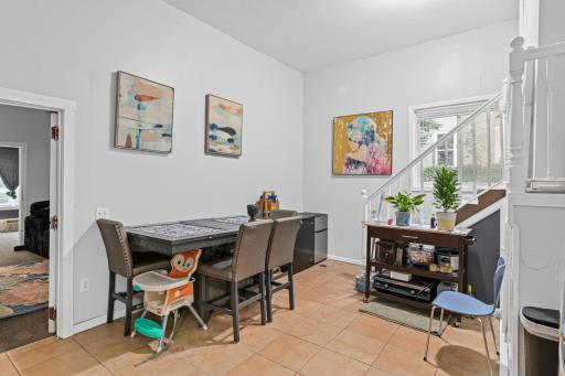 96 Winifred Street West-10.jpg