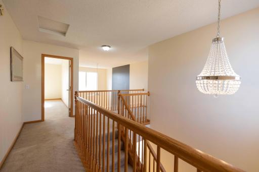 16959 79th Ave N-upper level hallway 3.jpg
