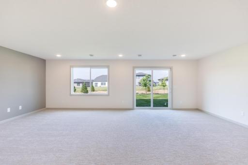 5036 Airlake Draw, Saint Paul, MN 55129