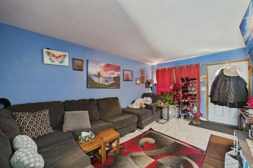 355 14th Avenue S, South Saint Paul, MN 55075