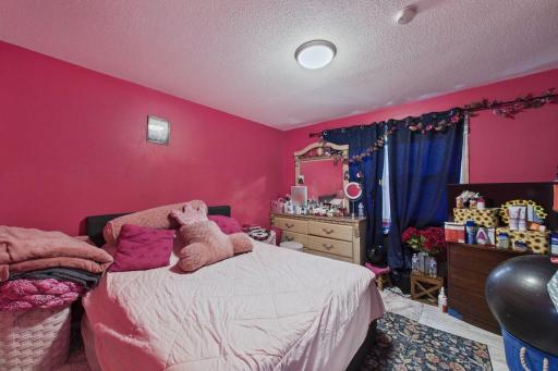 355 14th Avenue S, South Saint Paul, MN 55075