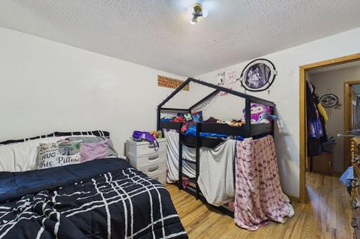 355 14th Avenue S, South Saint Paul, MN 55075