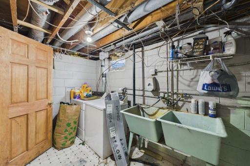 355 14th Avenue S, South Saint Paul, MN 55075