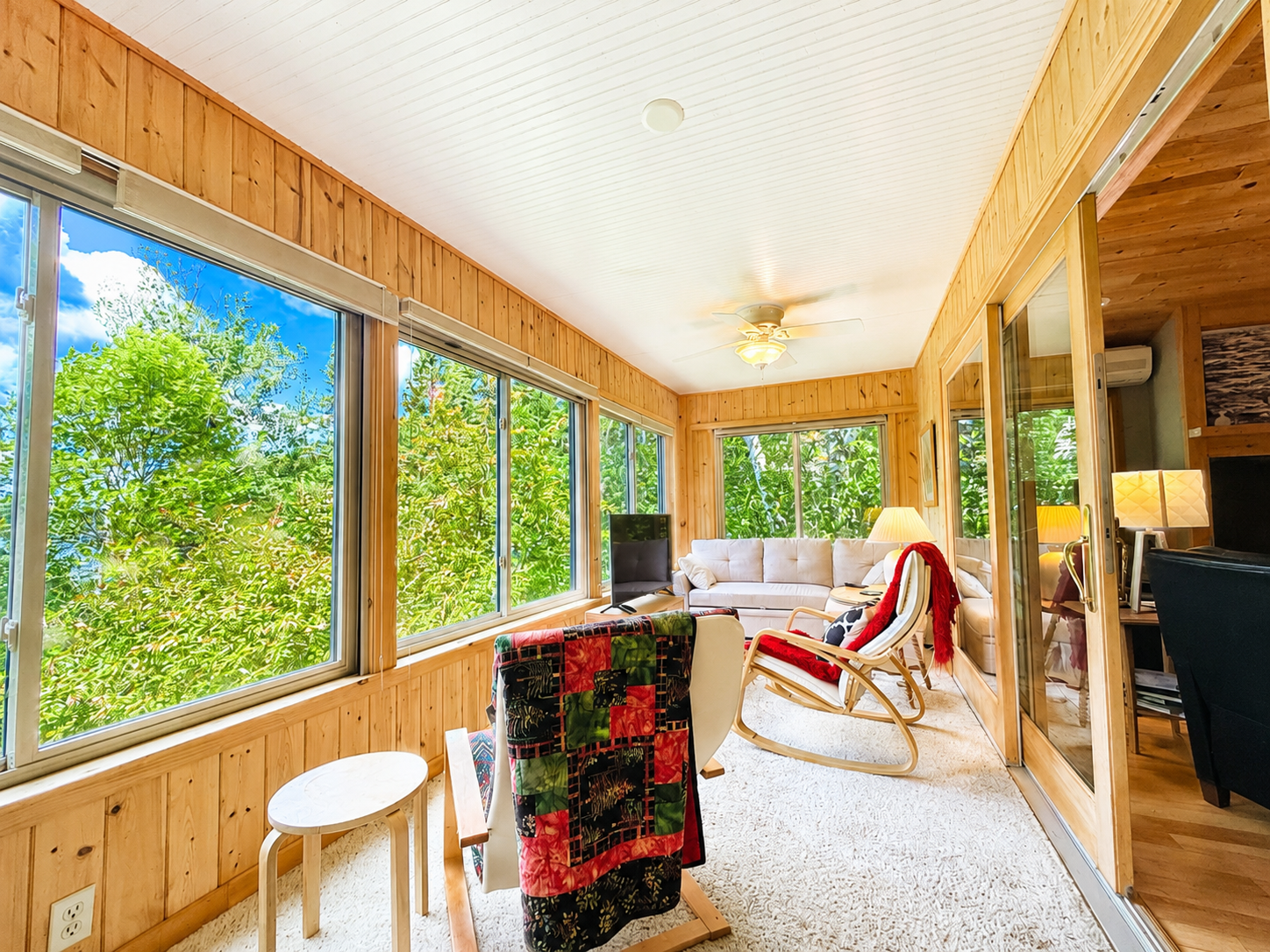 1787 Norh Bay Rd 4 season porch 2.PNG