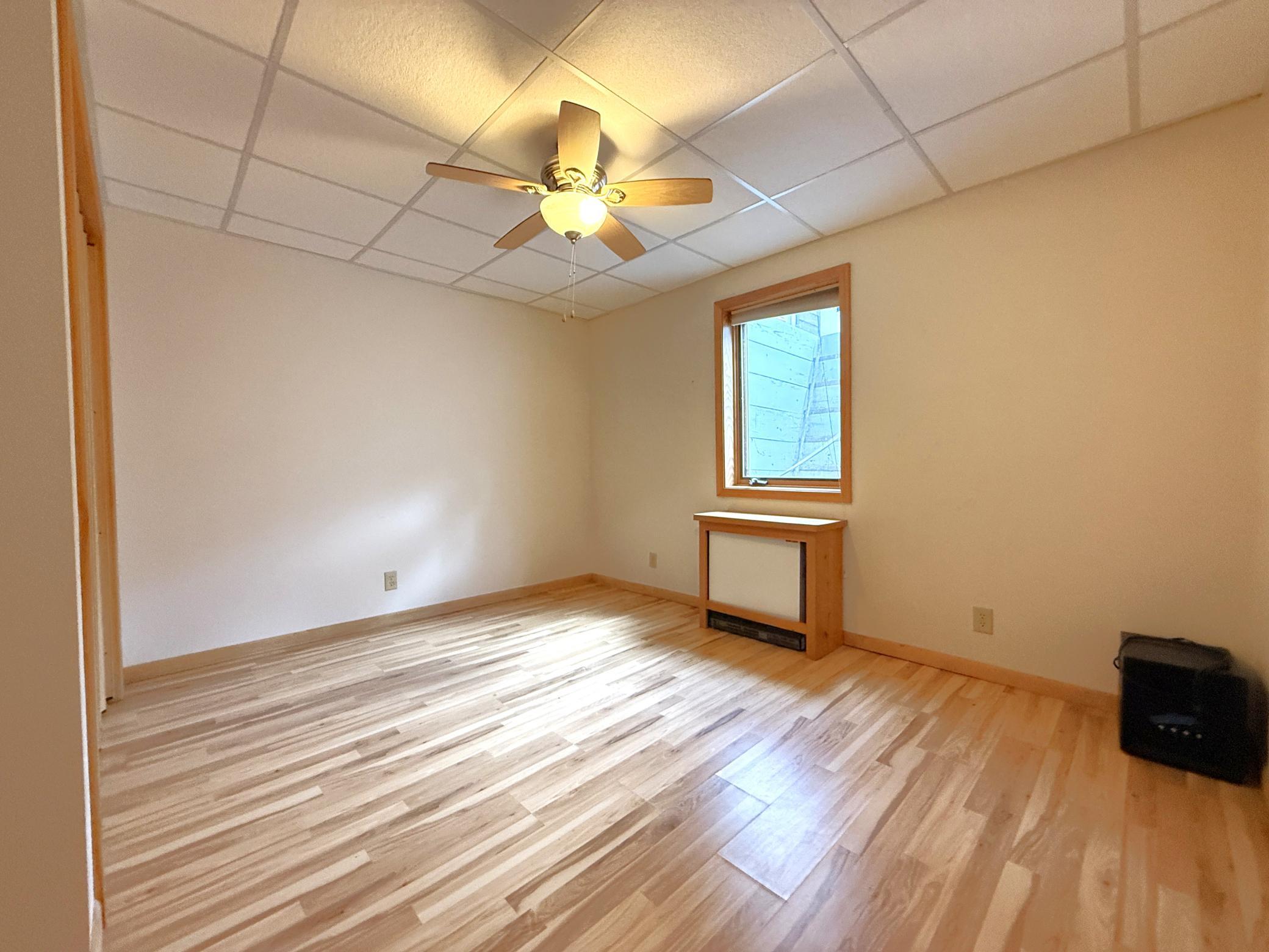 1787 North Bay Rd bedroom 2 lower.JPG