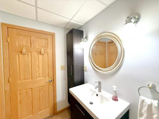 1787 N Bay Road, Ely, MN 55731