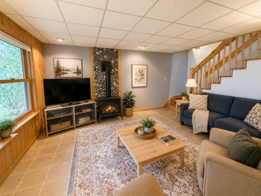 1787 N Bay Road, Ely, MN 55731