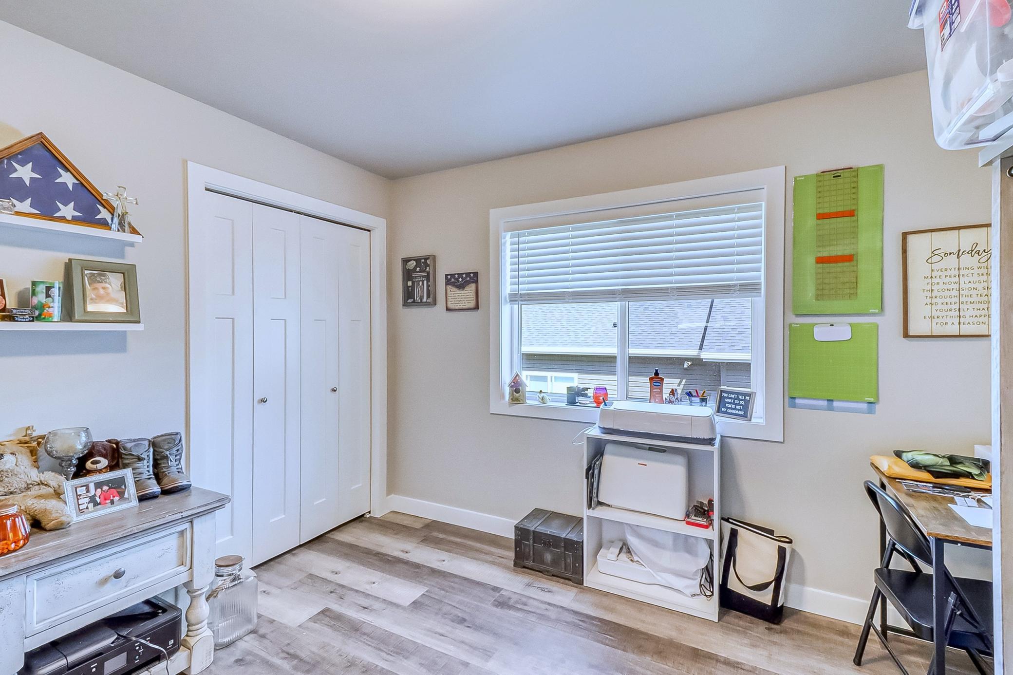 Bedroom1_2.jpg