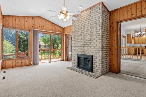 1200 Summit Oaks Drive, Burnsville, MN 55337
