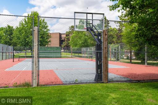 9700 Portland Avenue S, 330, Bloomington, MN 55420