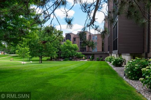 9700 Portland Avenue S, 330, Bloomington, MN 55420