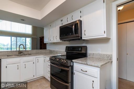 9700 Portland Avenue S, 330, Bloomington, MN 55420