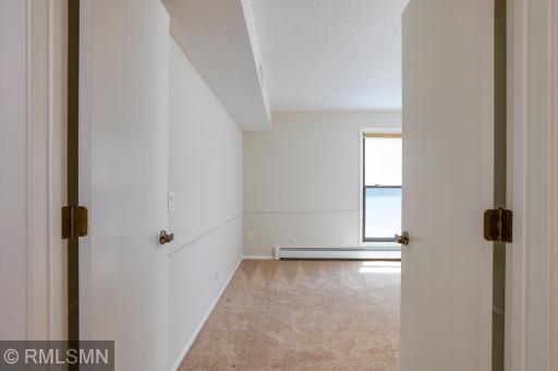 9700 Portland Avenue S, 330, Bloomington, MN 55420