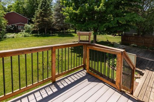 906 High Meadow Lane SW, Rochester, MN 55902