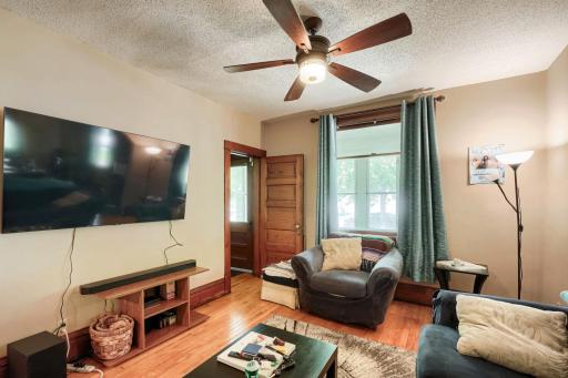 106 N Pine Street, Chaska, MN 55318