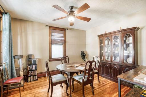 106 N Pine Street, Chaska, MN 55318