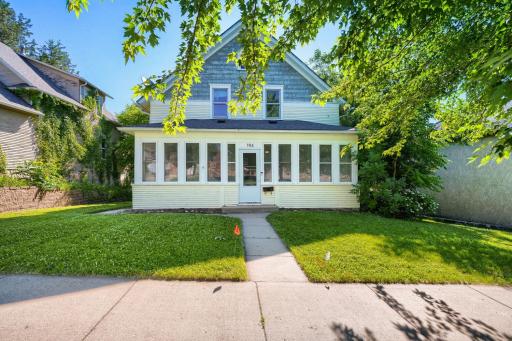 106 N Pine Street, Chaska, MN 55318