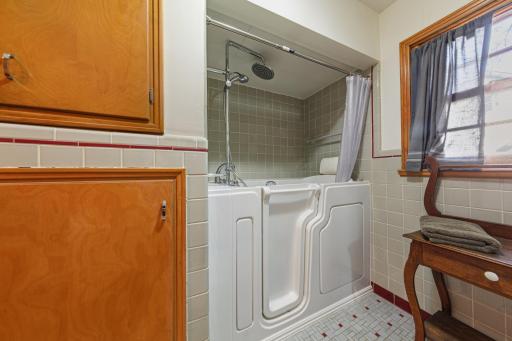 140 2nd Avenue N, Amboy, MN 56010