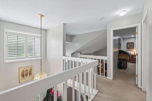 7001 Beacon Circle, Eden Prairie, MN 55346