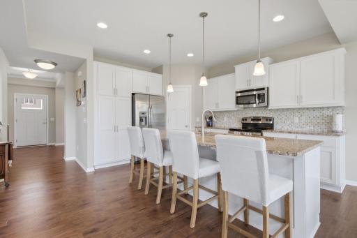 2200 Silver Leaf Trail, Cologne, MN 55322