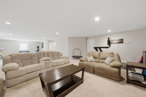 2200 Silver Leaf Trail, Cologne, MN 55322