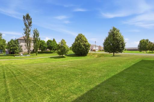 2200 Silver Leaf Trail, Cologne, MN 55322