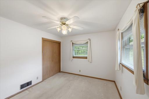 22-2126 Forest Dr [3170597]- 022.jpg