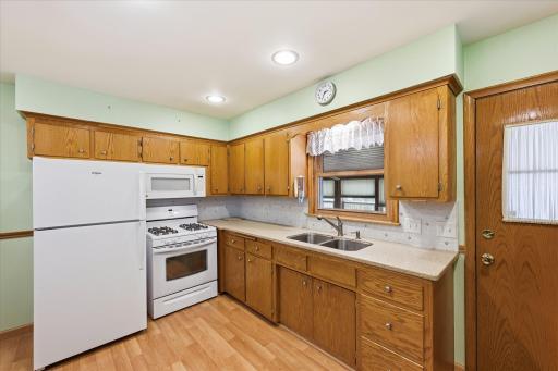27-2126 Forest Dr [3170597]- 027.jpg