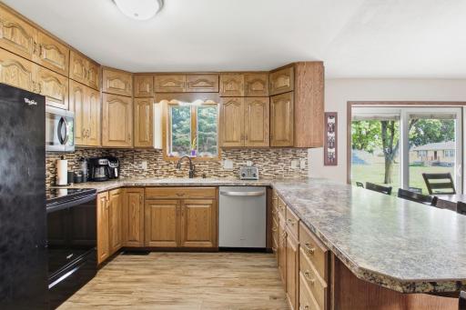 1365 7th Street, Dawson, MN 56232