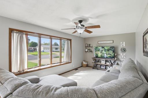 1365 7th Street, Dawson, MN 56232