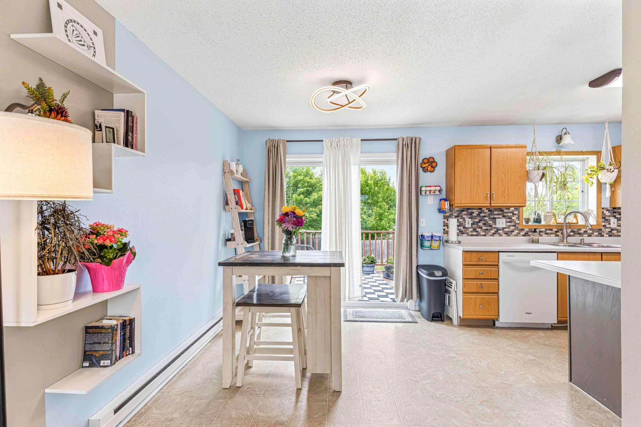 3915 34th St SW-19.jpg